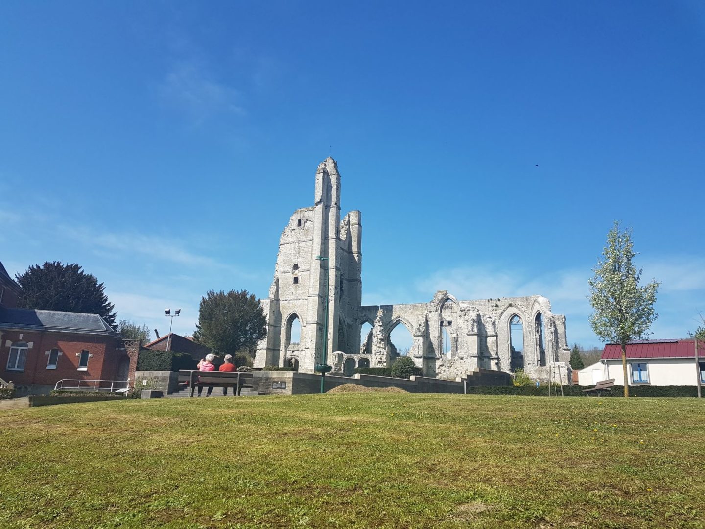 Ruines de la vieille église d'Ablain ©Sarah Roynette - Lens Tourisme