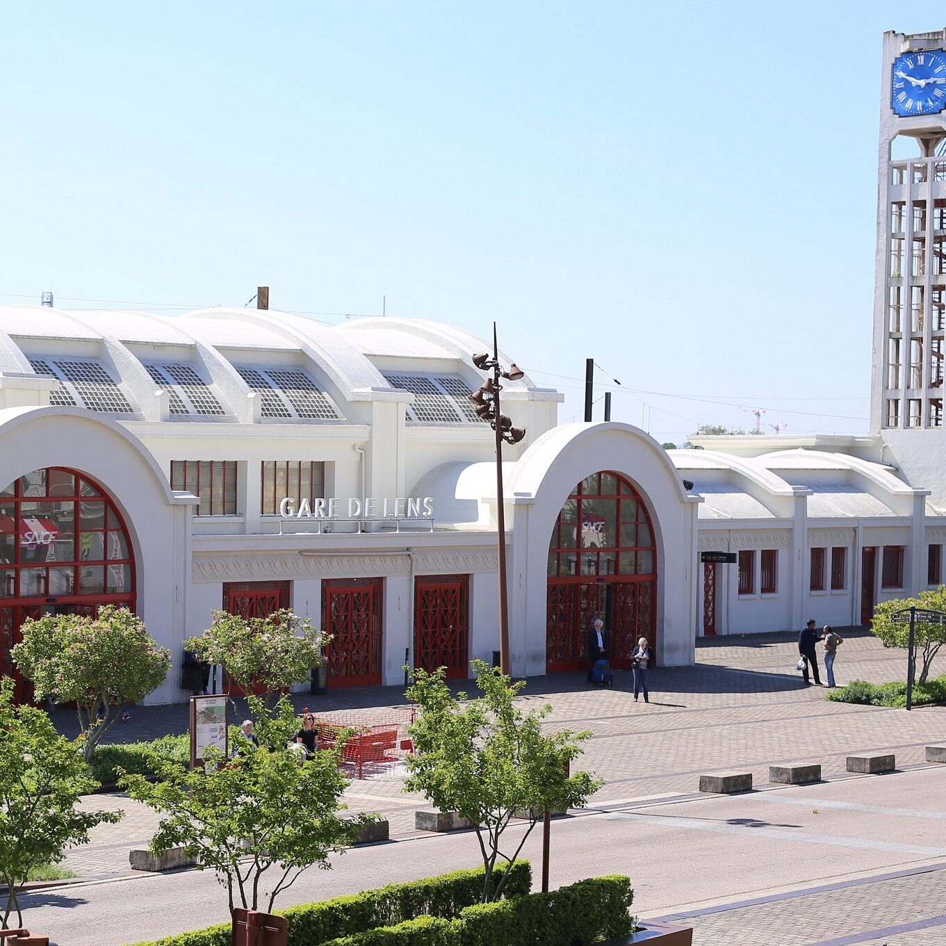 La gare de Lens, bâtiment emblème de l'Art déco à Lens